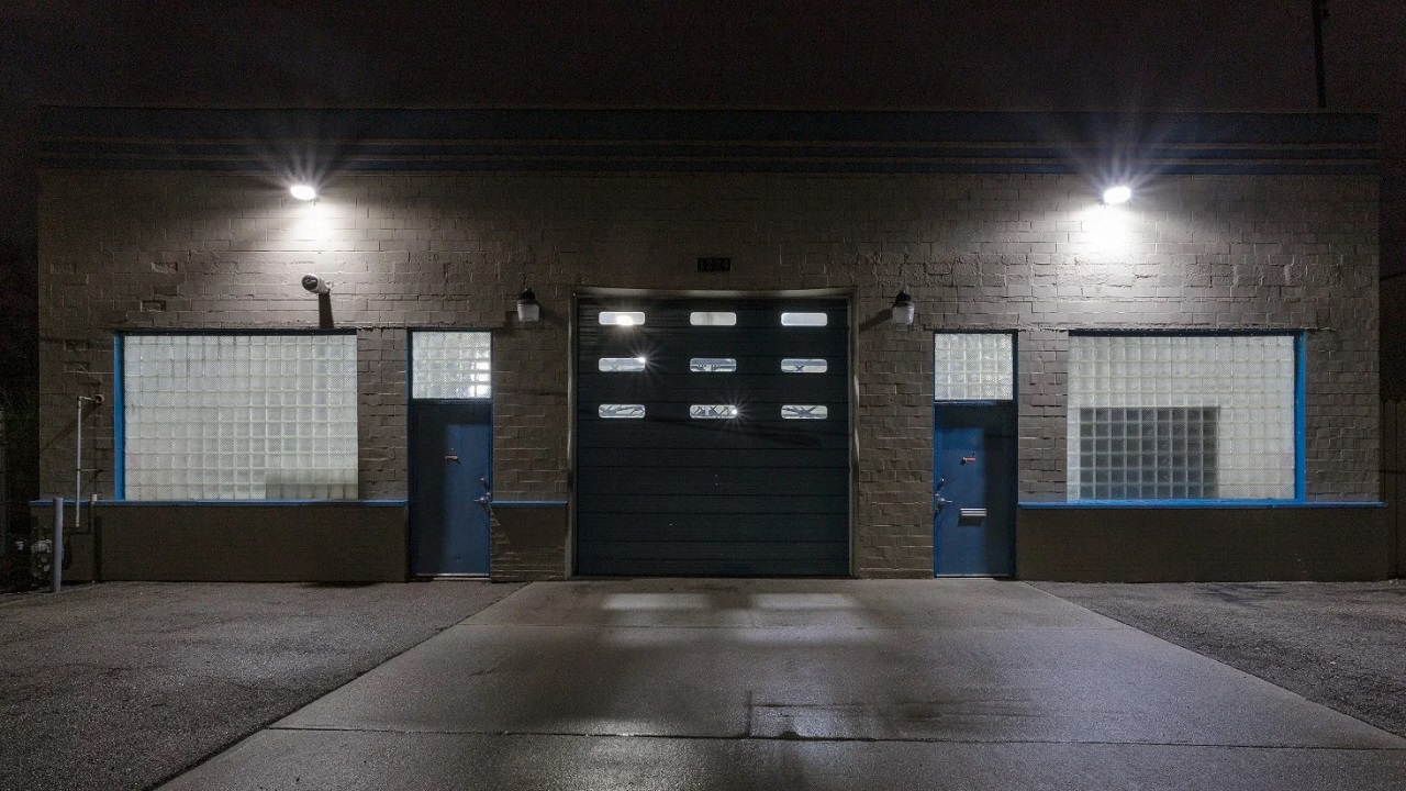 Brighten Your Space: The Advantages of Traditional LED Wall Pack Lighting