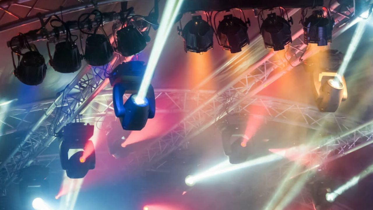 How Shehds Lighting Makes Your Stage the Center of Attention