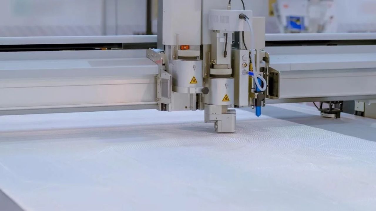 How Digital Cutting Machines Are Changing Manufacturing